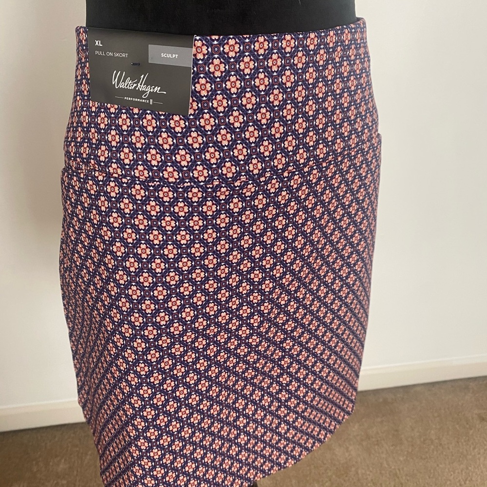 Lady Hagen Red and White Asymmetrical Pencil Skirt